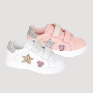 Deportivas Fantasía con Luces y Detalle Corazones Brillo